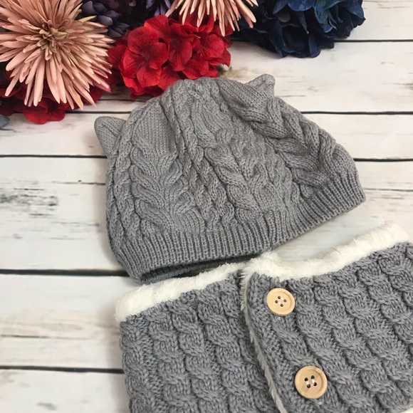 Baby/Toddler Gray Hat with Ears Ring Scarf - Picture 3 of 9